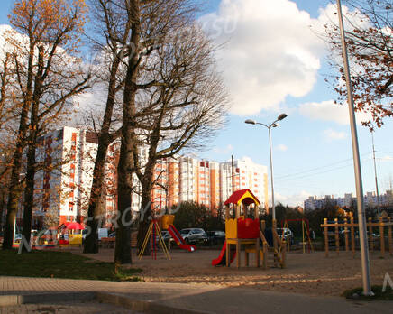 Детская площадка ЖК «Летний сад» (31.10.2013 г.), Ноябрь 2013