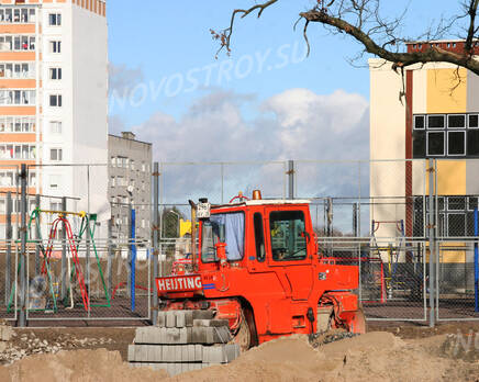 Строительство ЖК на Липовой аллее (11.11.2013 г.), Ноябрь 2013