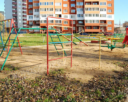 Детская площадка ЖК на ул. Шацкого (11.11.2013 г.), Ноябрь 2013